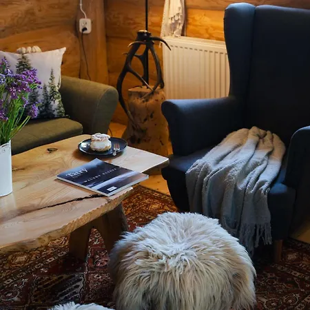 Goralski Z Kominkiem - Highlander Wooden House Chalet *