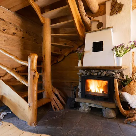 Goralski Z Kominkiem - Highlander Wooden House *